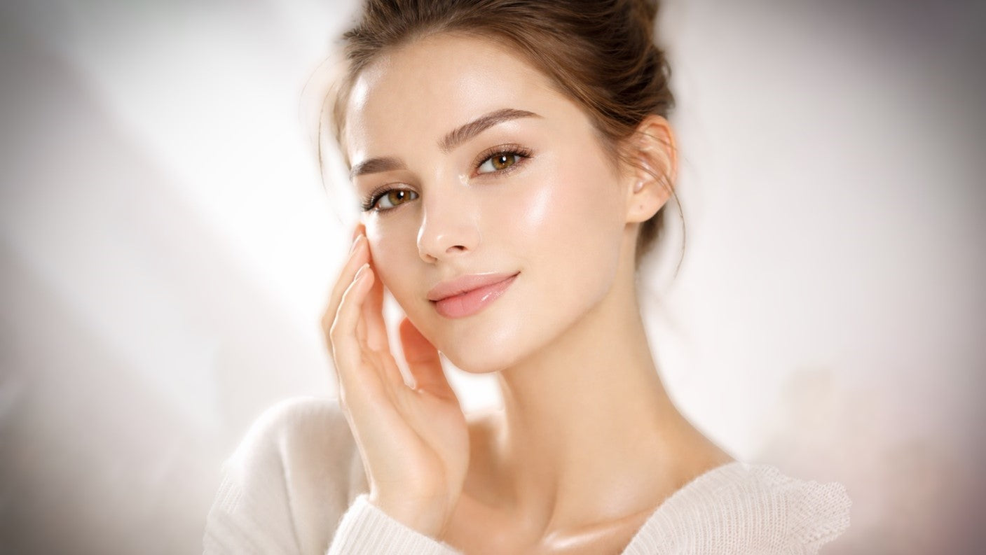 Best Brightening & Whitening Serum in Pakistan for Glowing Skin